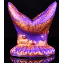 ToppedMonster Plug Hollow Demon 9 x 9cm